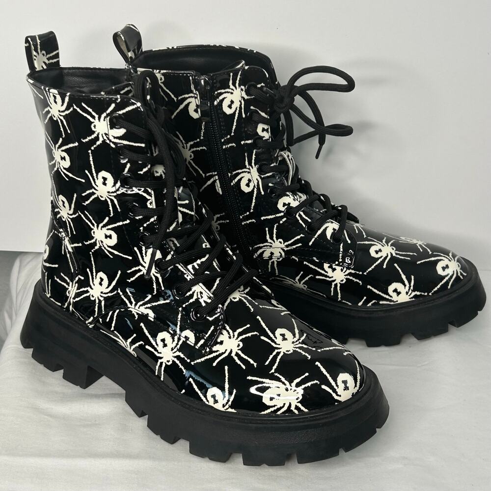 Betsey Johnson Black White Spider Print Combat Boots Size 8 Goth Punk NWT